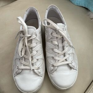 Ecco Soft 7 white sneakers